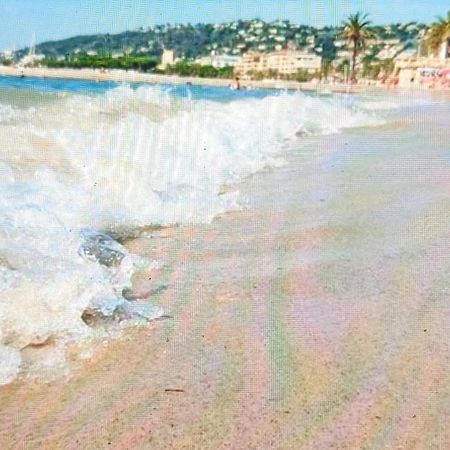 Votre résidence de vacances avec piscine, tennis, à 2 minutes de la mer Vallauris Exterior foto